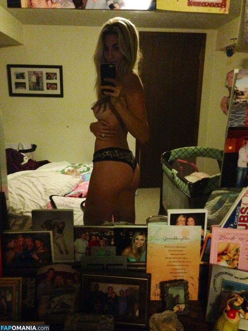 Lindsay Clubine Naken Läckta Foto #13