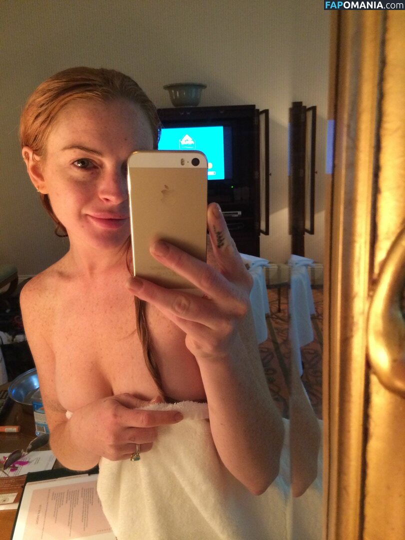 Lindsay Lohan Naken Läckta Foto #13
