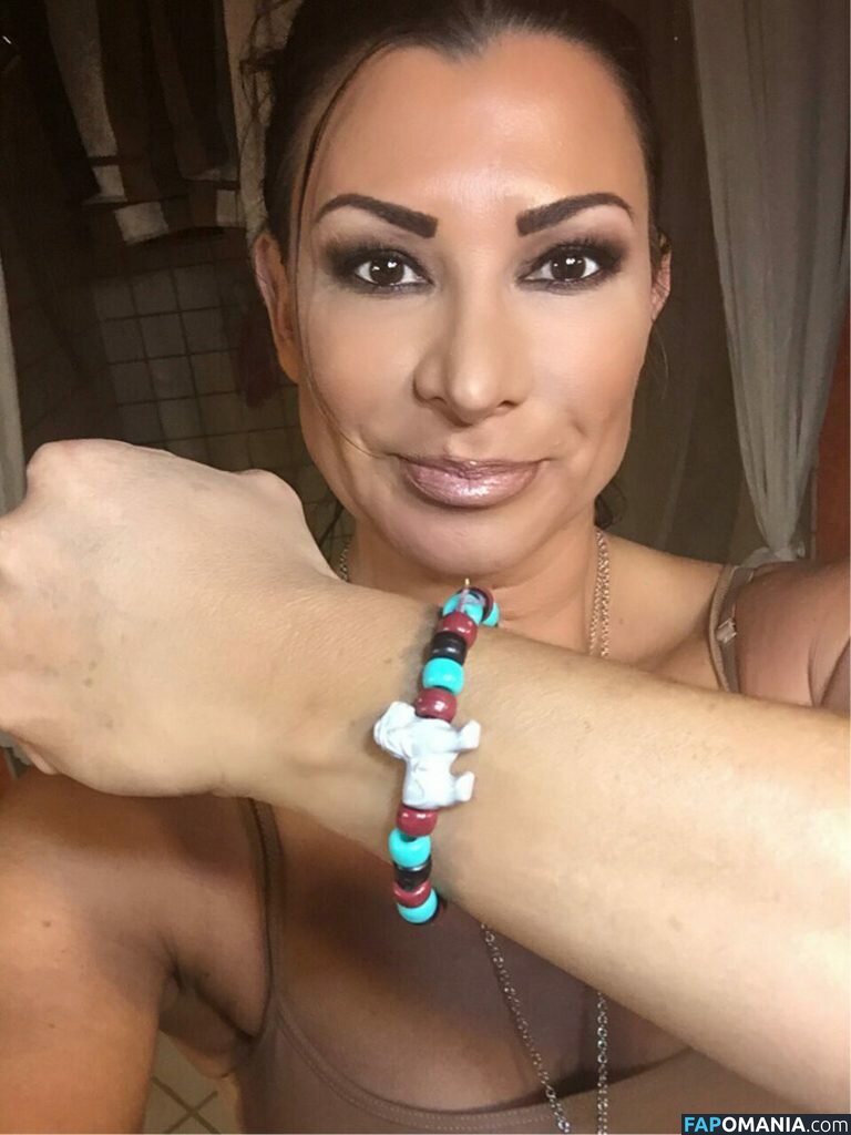 Lisa Marie Varon Naken Läckta Foto #28