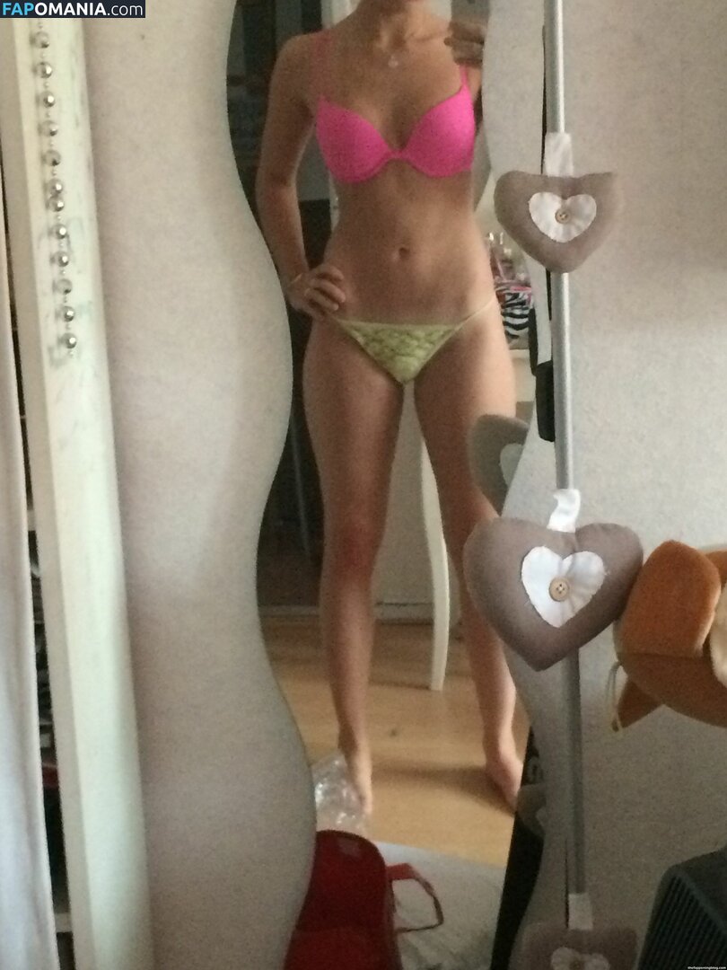 Lisa Zweerman Naken Läckta Foto #12