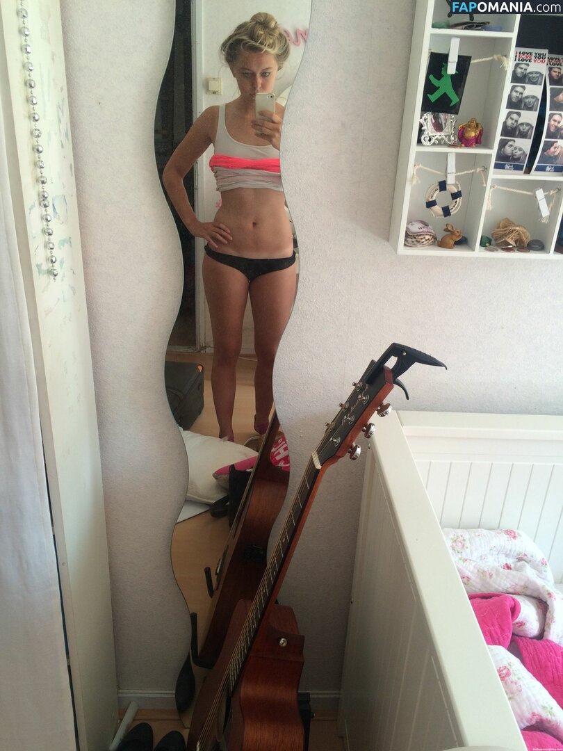 Lisa Zweerman Naken Läckta Foto #18