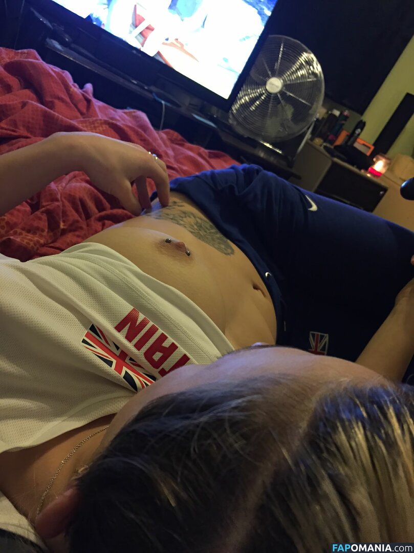 Lucy Hatton Naken Läckta Foto #24