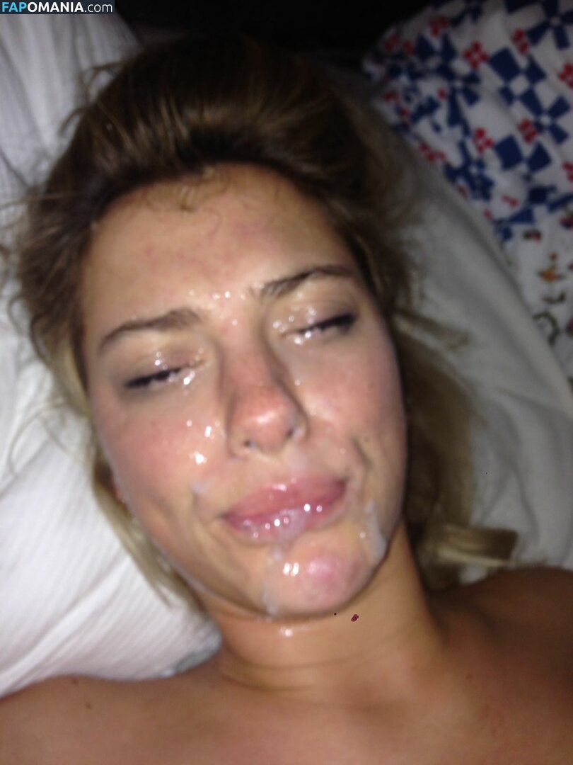 Maren Batschkus Naken Läckta Foto #15