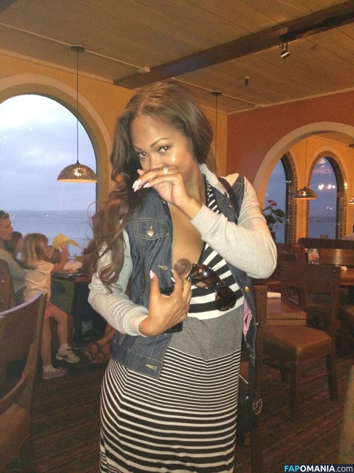 Meagan Good Naken Läckta Foto #2