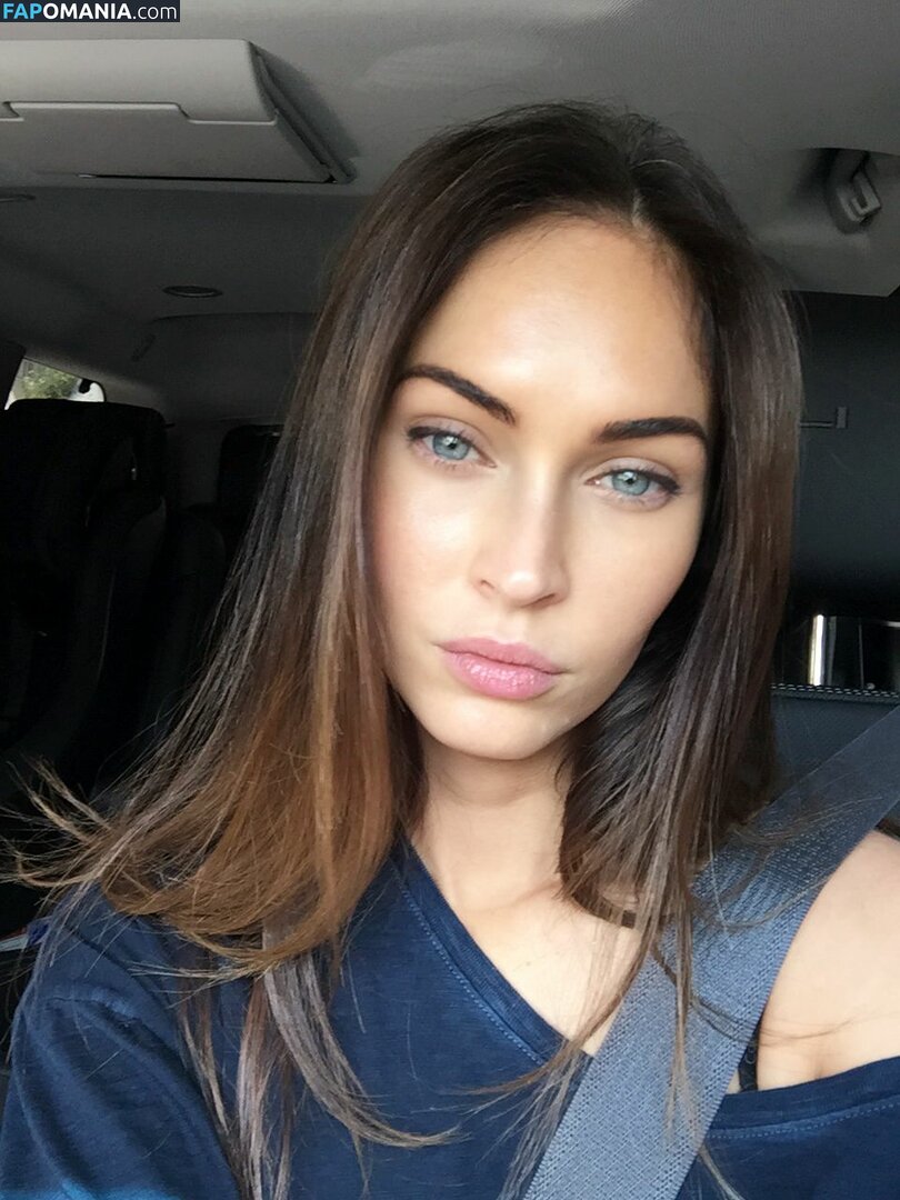 Megan Fox Naken Läckta Foto #36