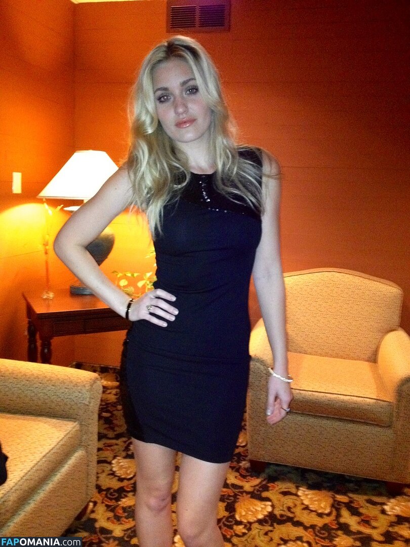 Michalka Sisters Naken Läckta Foto #4