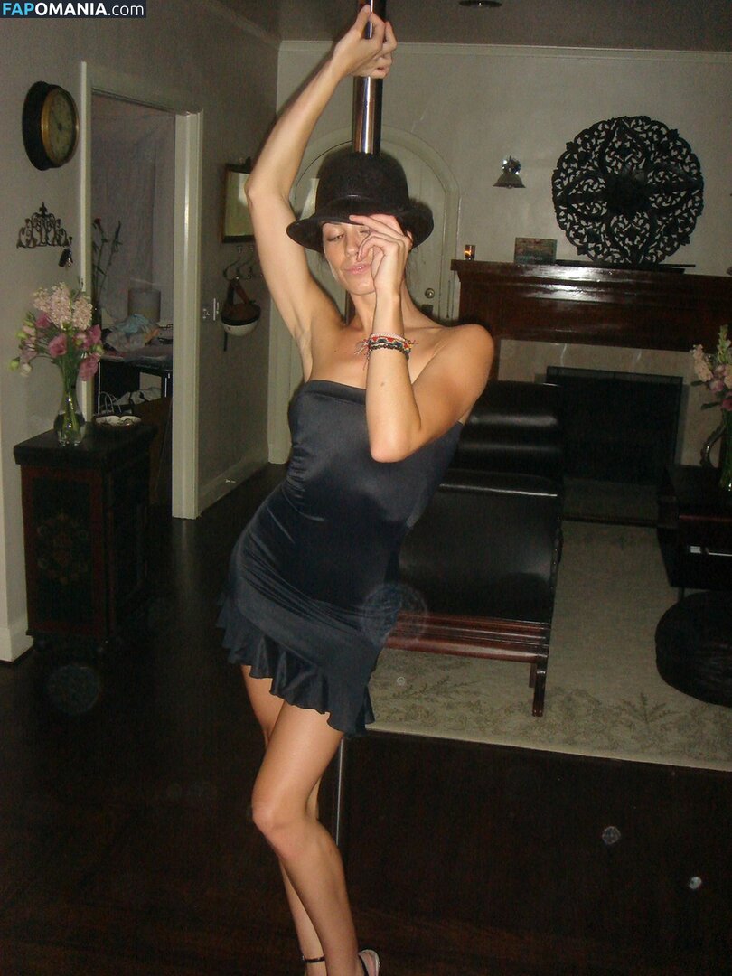 Michelle Borth Naken Läckta Foto #6