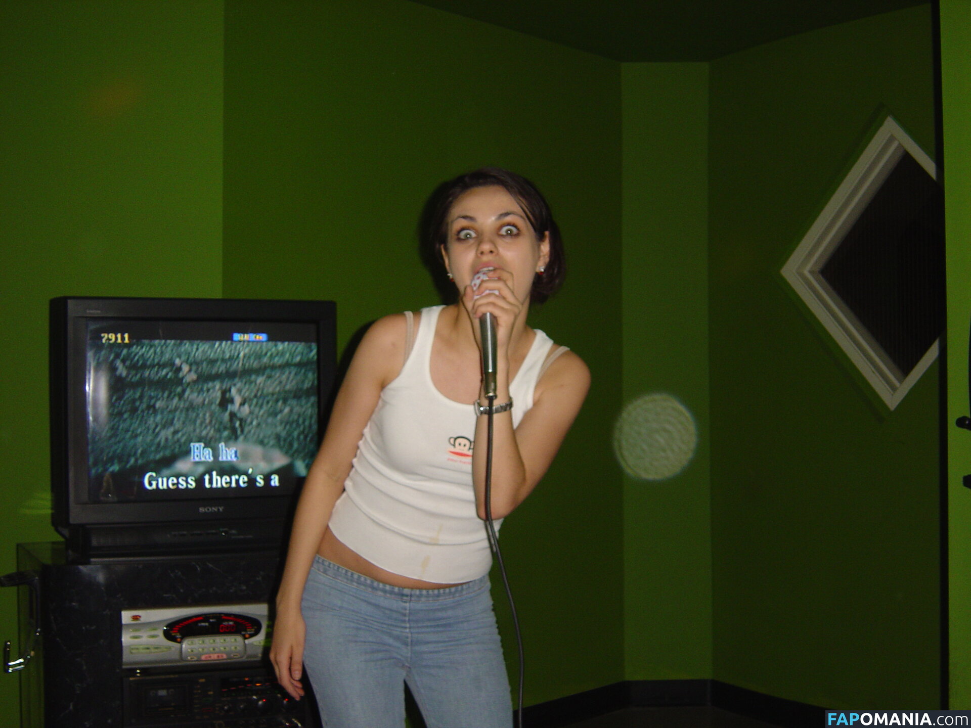 Mila Kunis Naken Läckta Foto #8