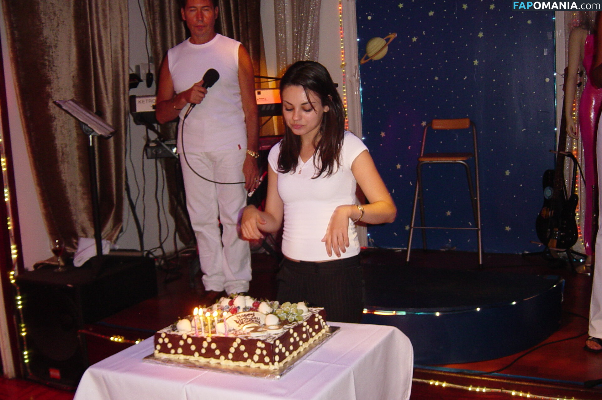 Mila Kunis Naken Läckta Foto #13