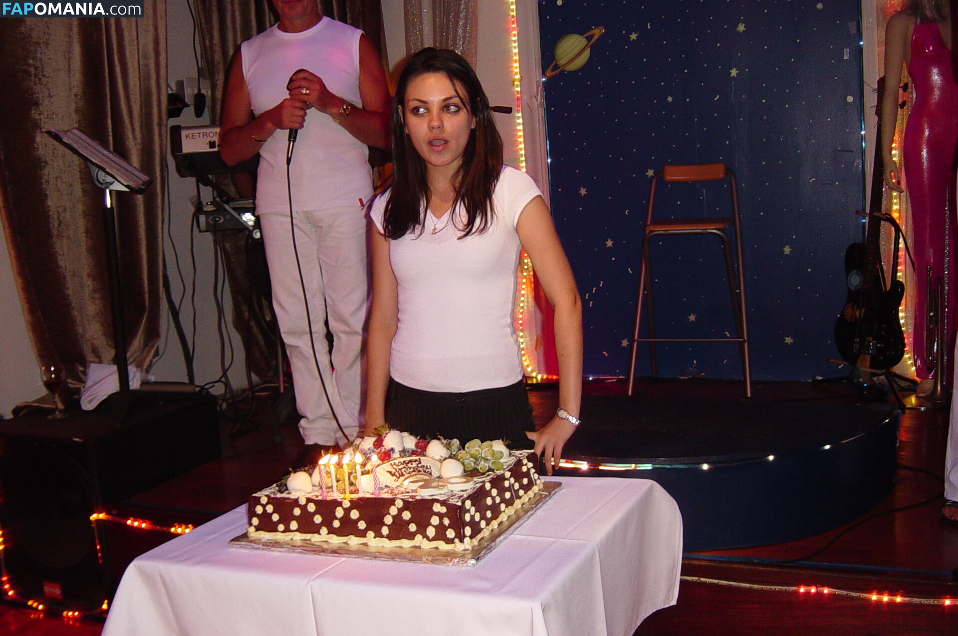 Mila Kunis Naken Läckta Foto #17