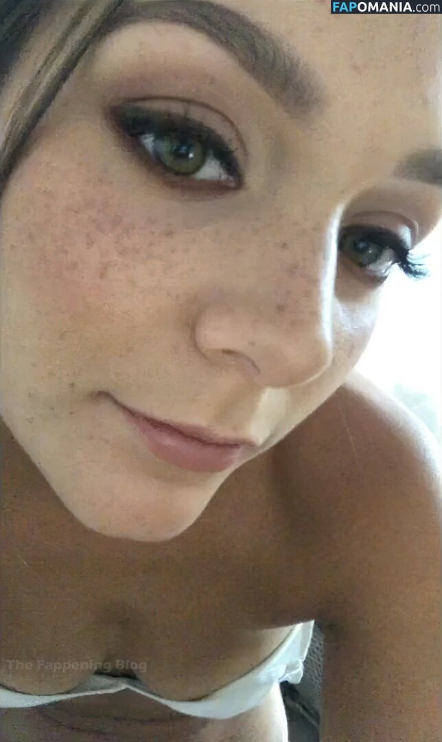 Nadine Mulkerrin Naken Läckta Foto #15