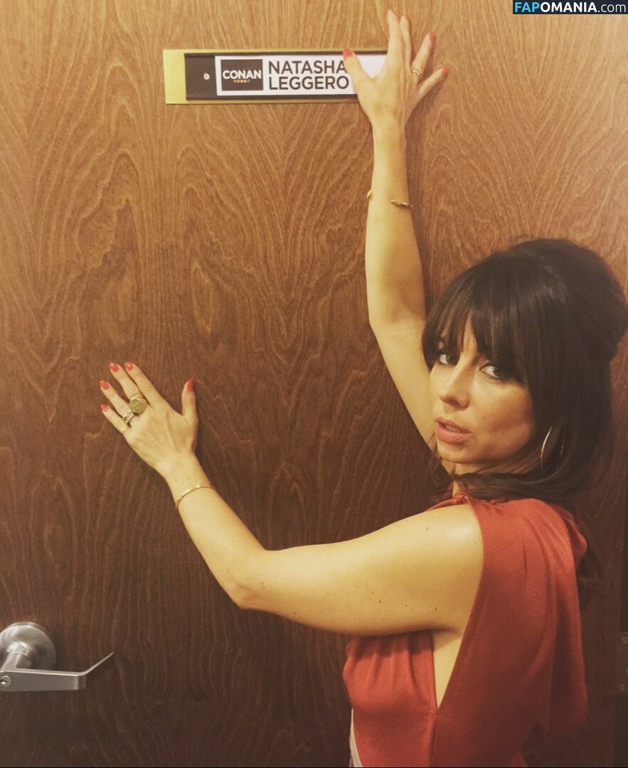 Natasha Leggero Naken Läckta Foto #11