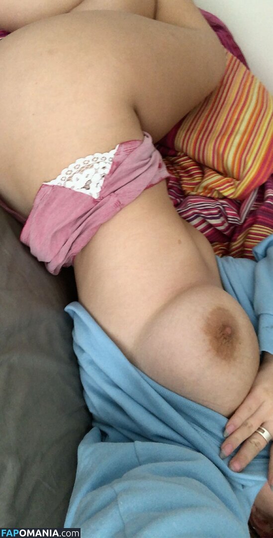Nicole Osak Naken Läckta Foto #11