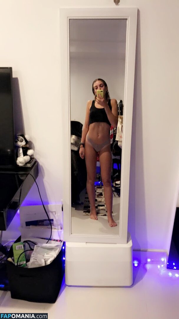 Noah Cyrus Naken Läckta Foto #54