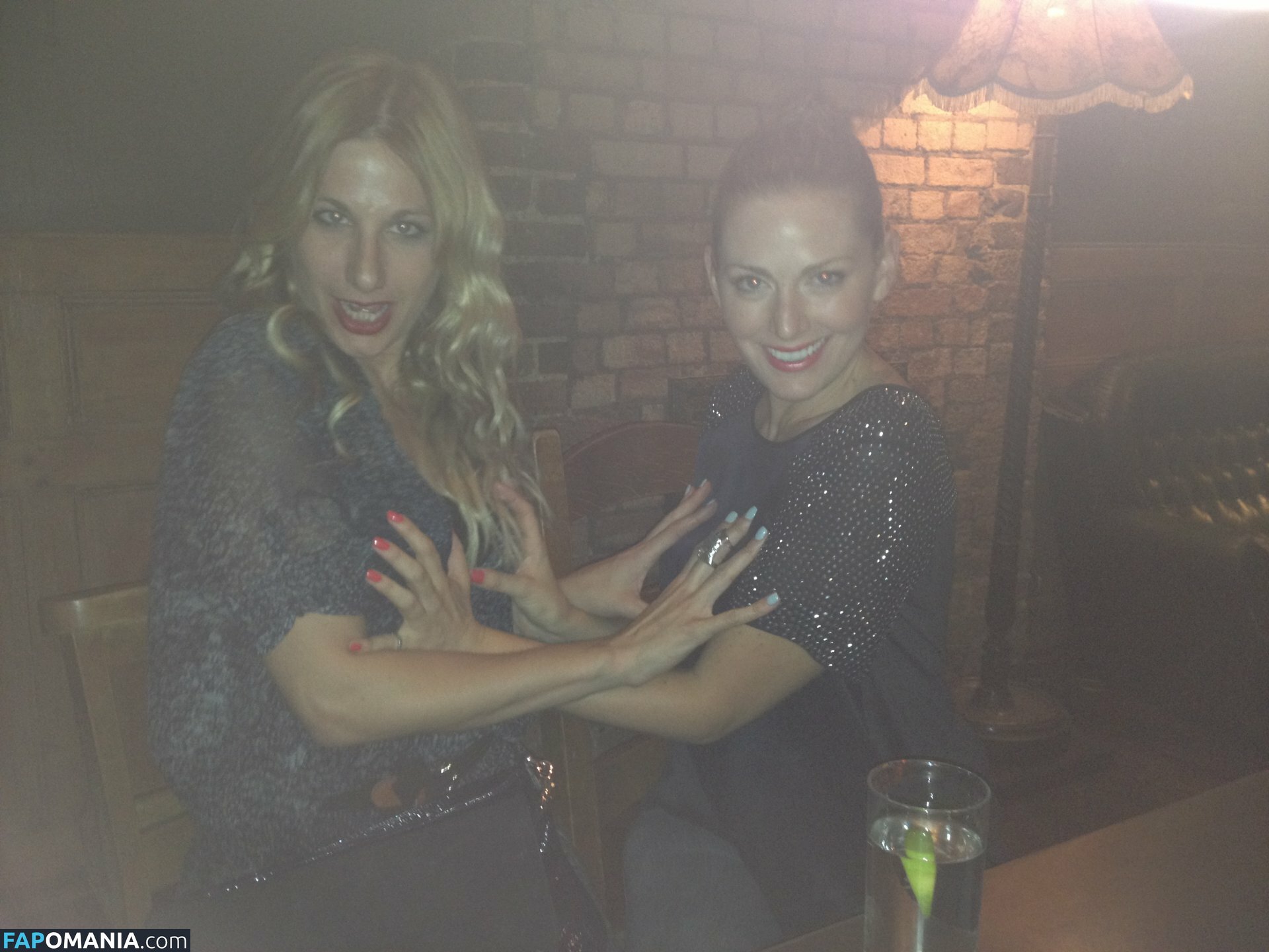 Olivia Lee Naken Läckta Foto #5