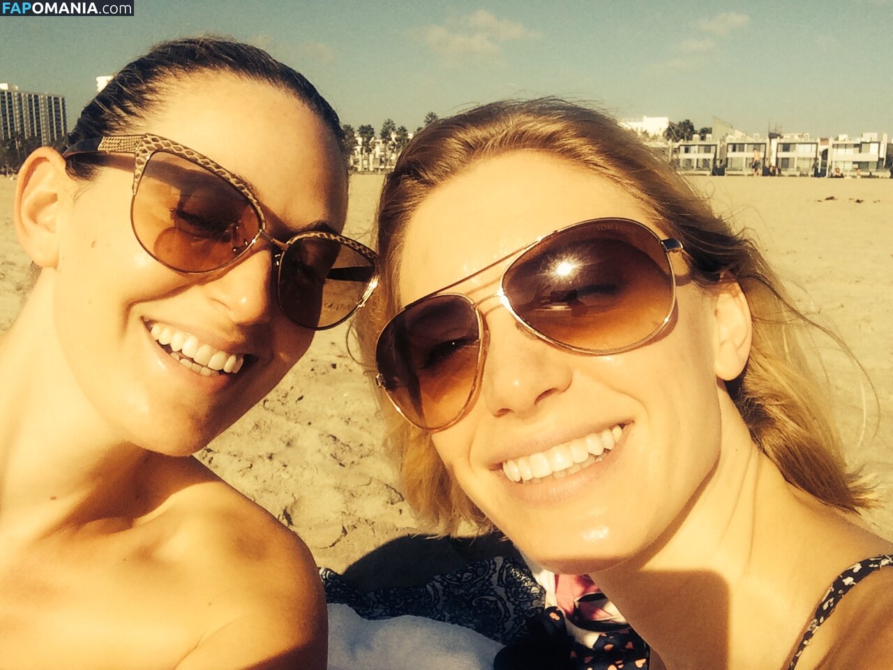 Olivia Lee Naken Läckta Foto #13