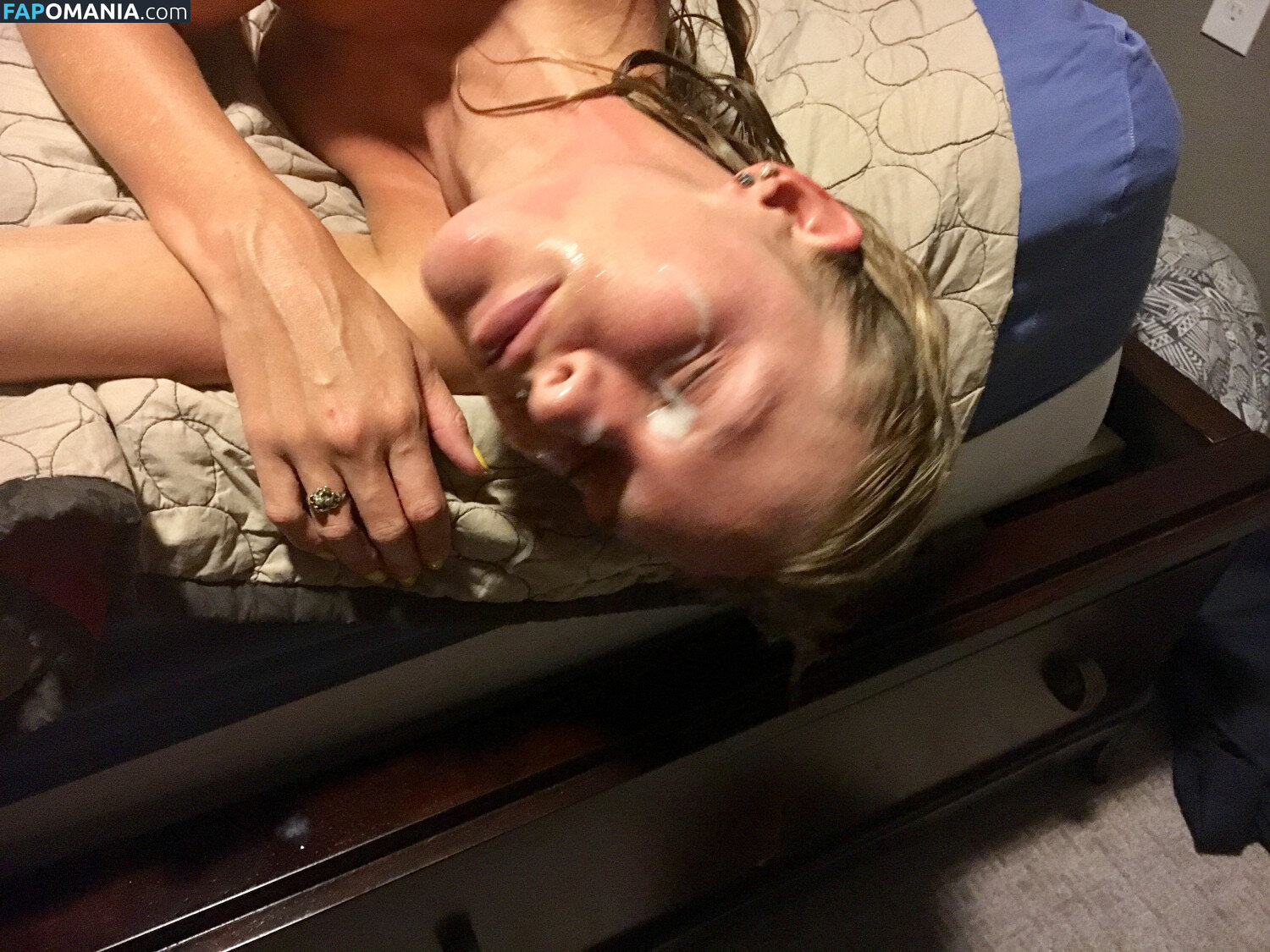 Paige Tiziani Naken Läckta Foto #6