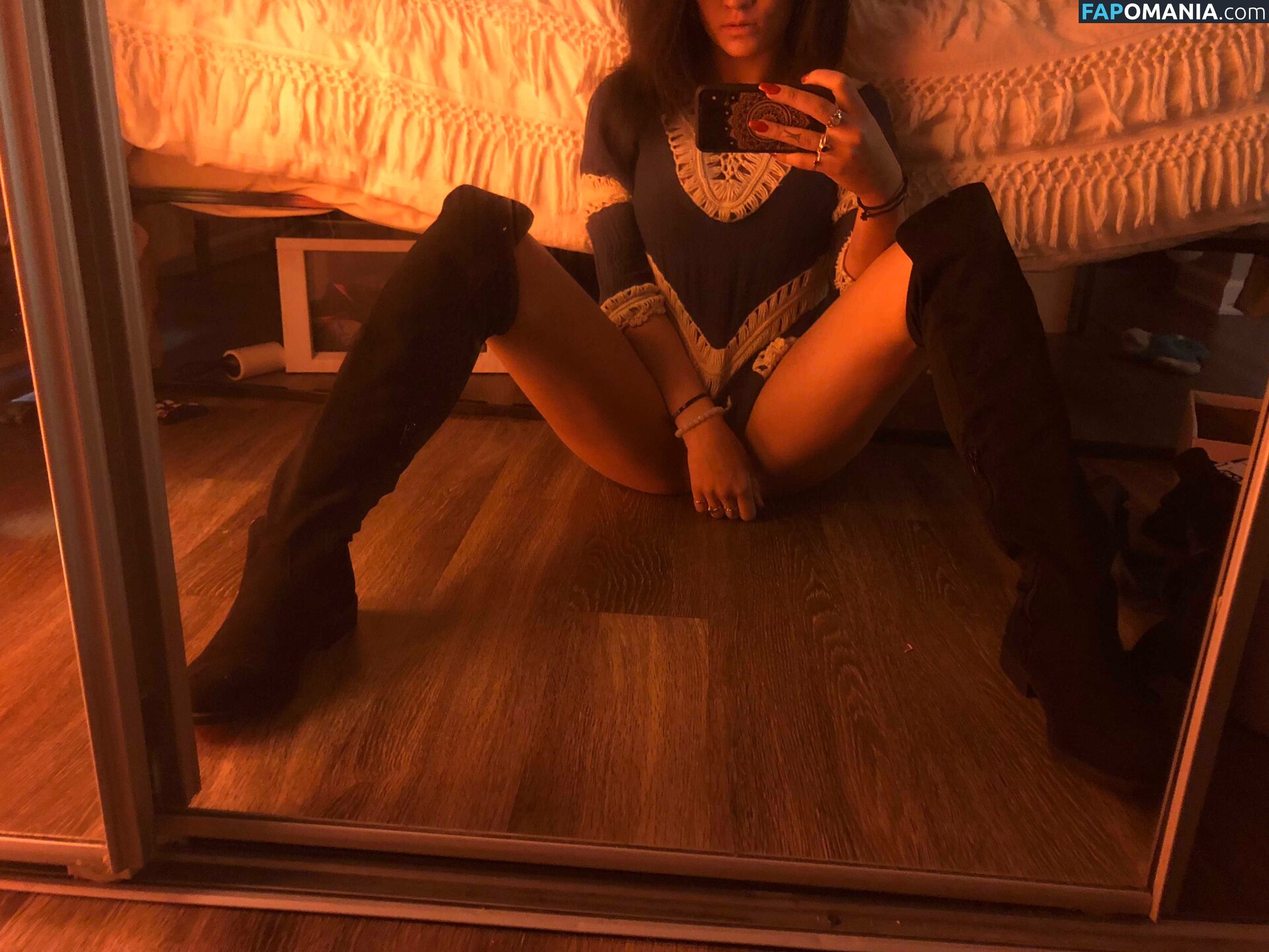 Paris Eike Naken Läckta Foto #11