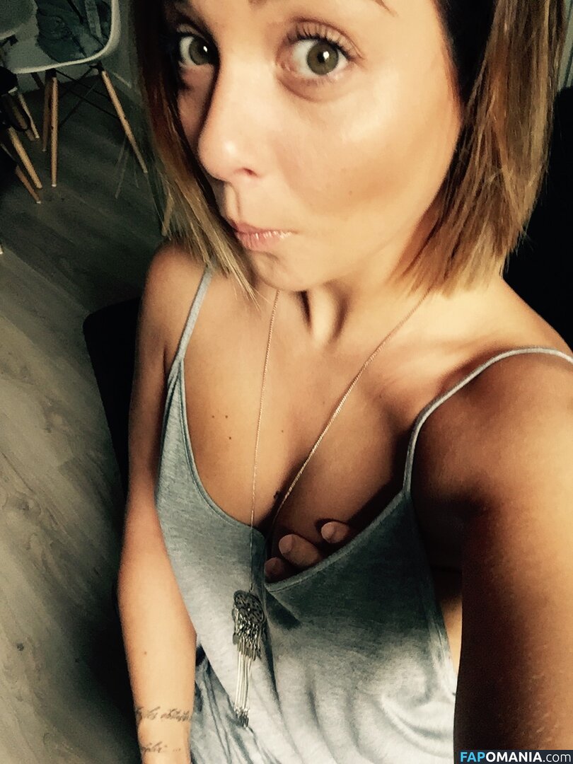 Priscilla Betti Naken Läckta Foto #1