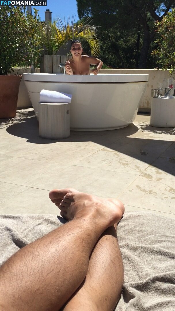 Priscilla Betti Naken Läckta Foto #30