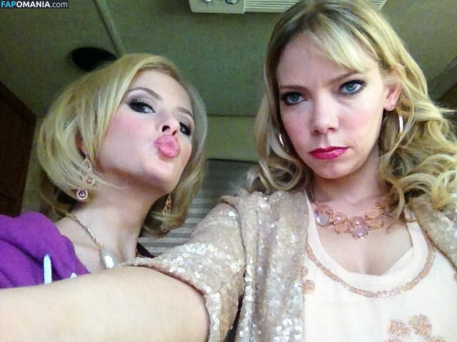 Riki Lindhome Naken Läckta Foto #18