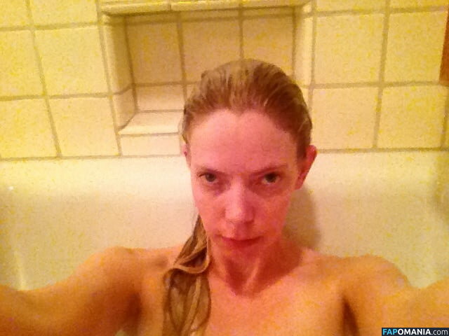 Riki Lindhome Naken Läckta Foto #28