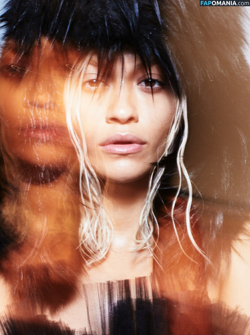 Rita Ora Naken Läckta Foto #122