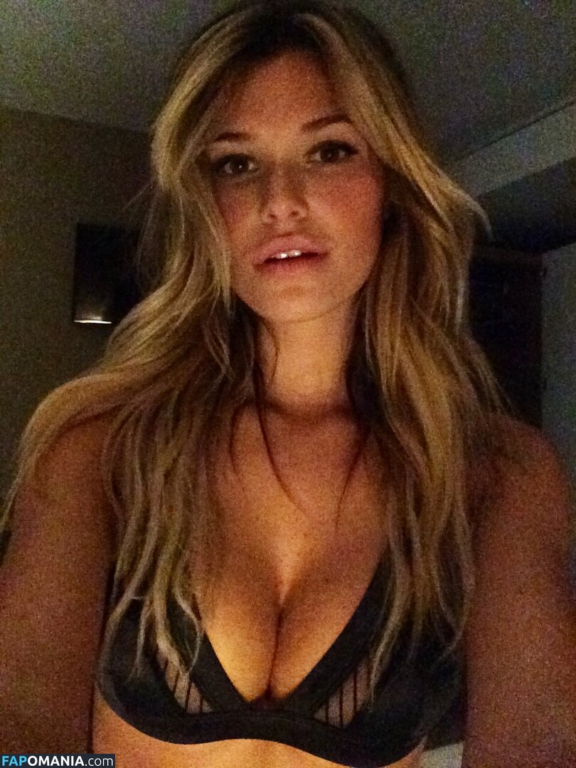 Samantha Hoopes Naken Läckta Foto #9