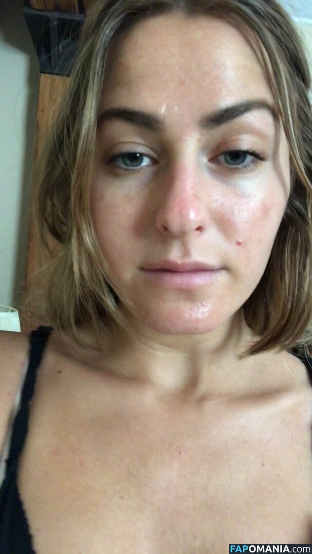 Scout Taylor Compton Naken Läckta Foto #32