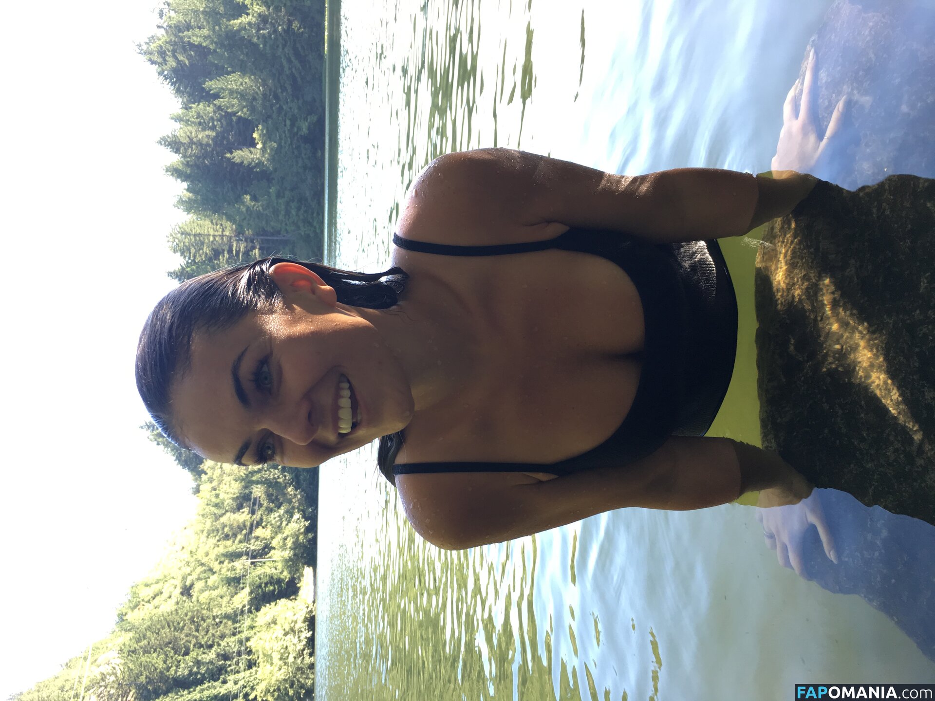 Serinda Swan Naken Läckta Foto #105
