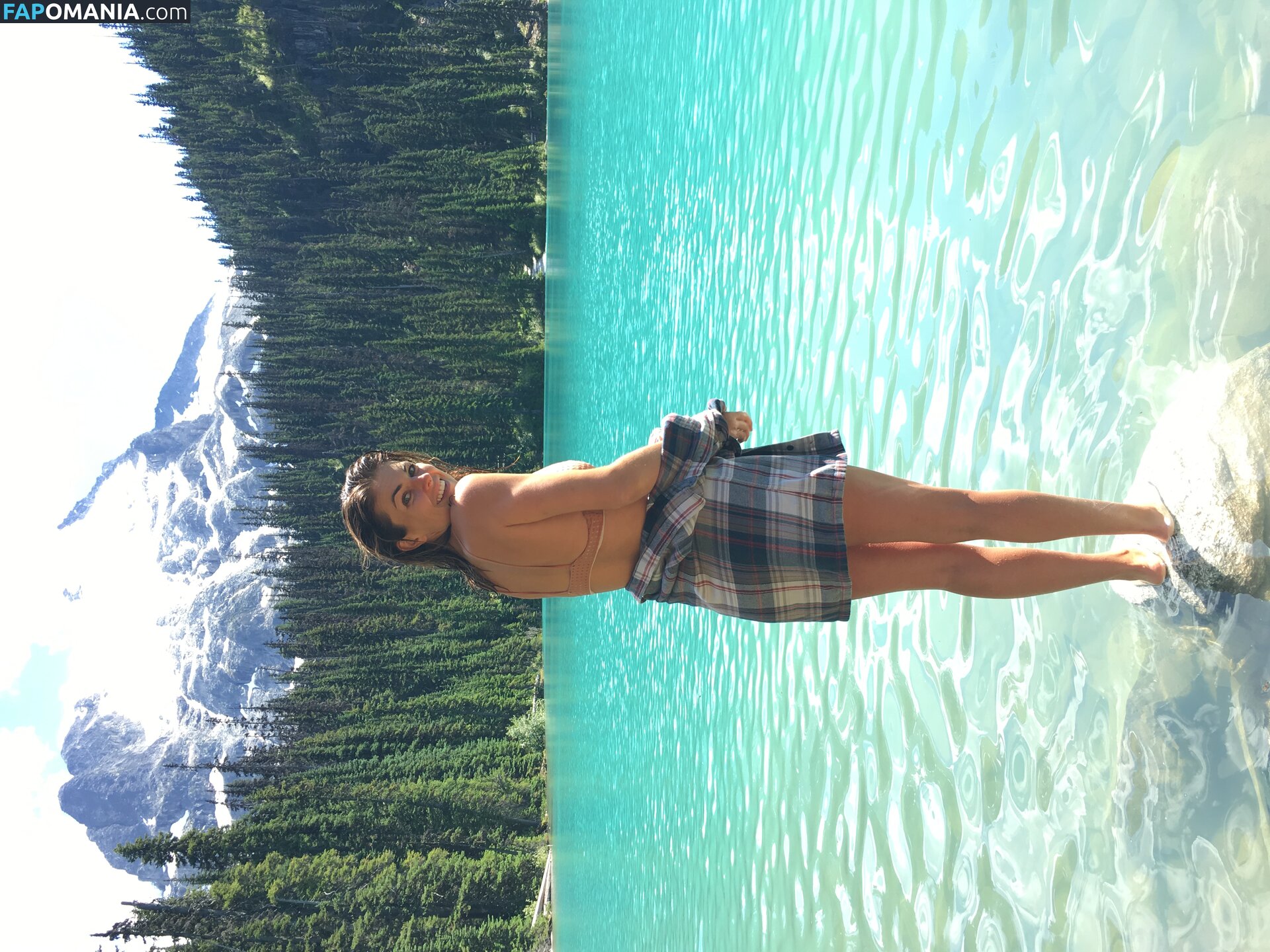 Serinda Swan Naken Läckta Foto #154