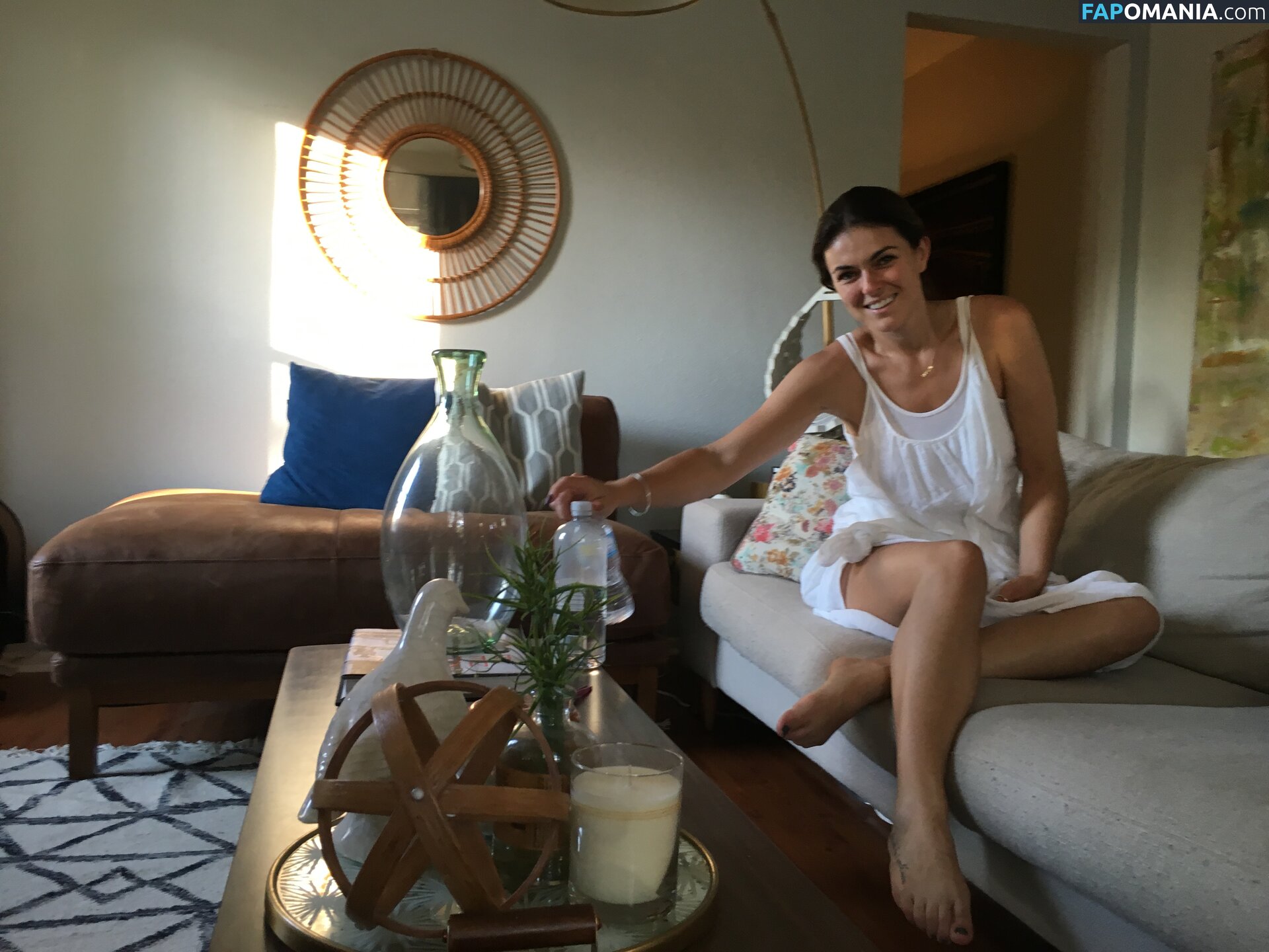 Serinda Swan Naken Läckta Foto #233
