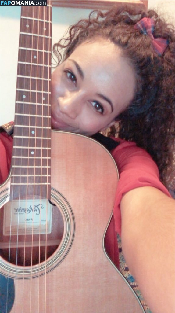 Shani Hamilton Naken Läckta Foto #29