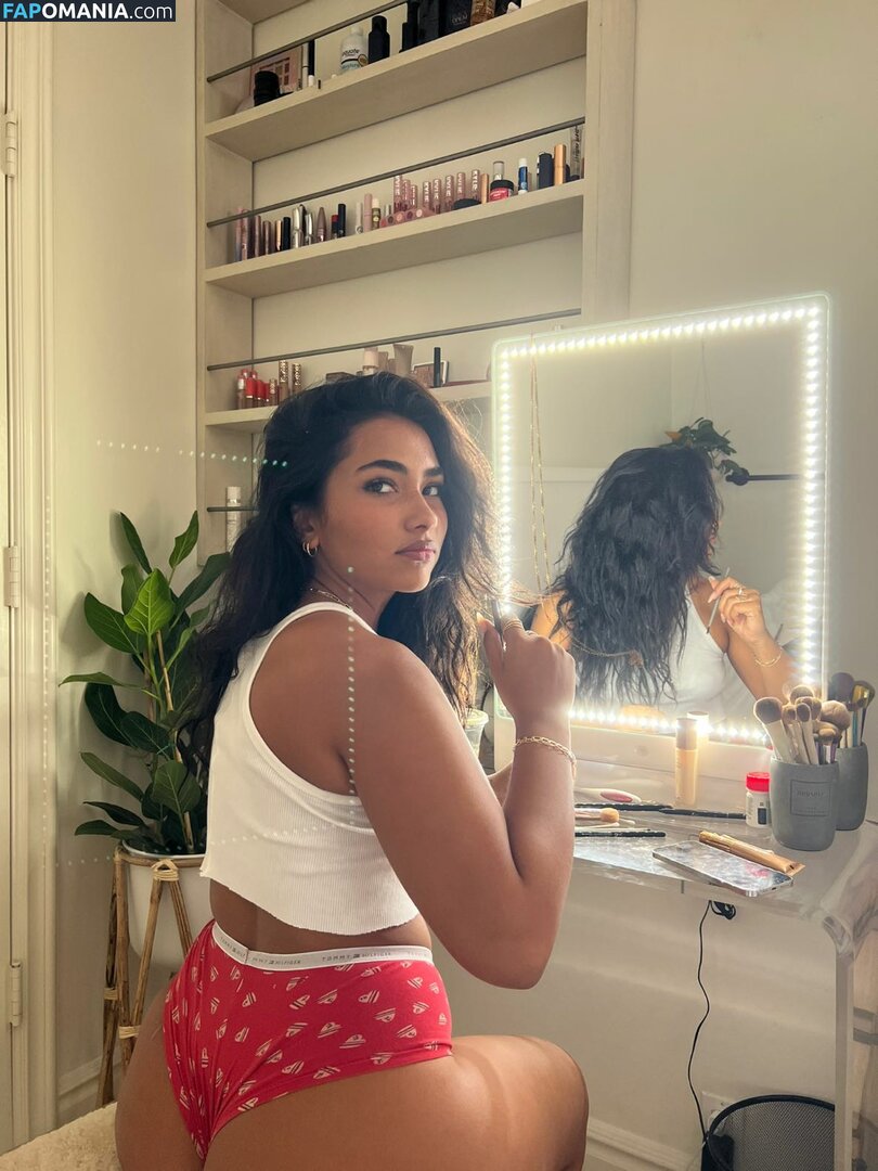 Sienna Mae Gomez / sienna_mae / siennamaegomez Naken OnlyFans  Läckta Foto #625