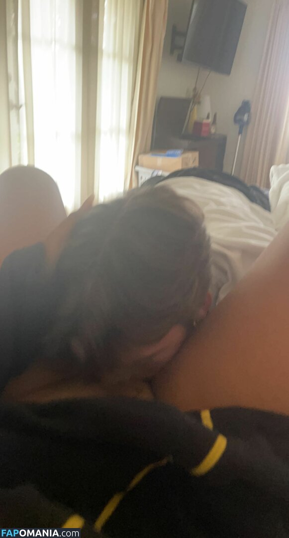 Sienna Mae Gomez / sienna_mae / siennamaegomez Naken OnlyFans  Läckta Foto #671