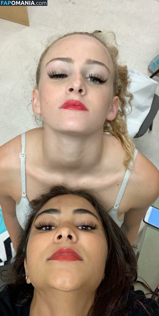 Sienna Mae Gomez / sienna_mae / siennamaegomez Naken OnlyFans  Läckta Foto #785