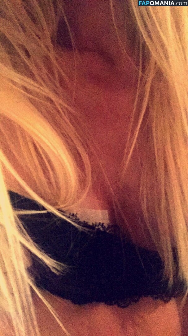 Sofia Jakobsson Naken Läckta Foto #2