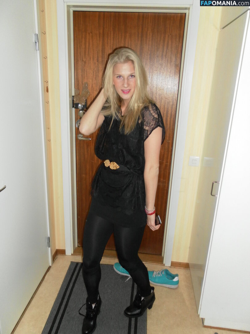 Sofia Jakobsson Naken Läckta Foto #204