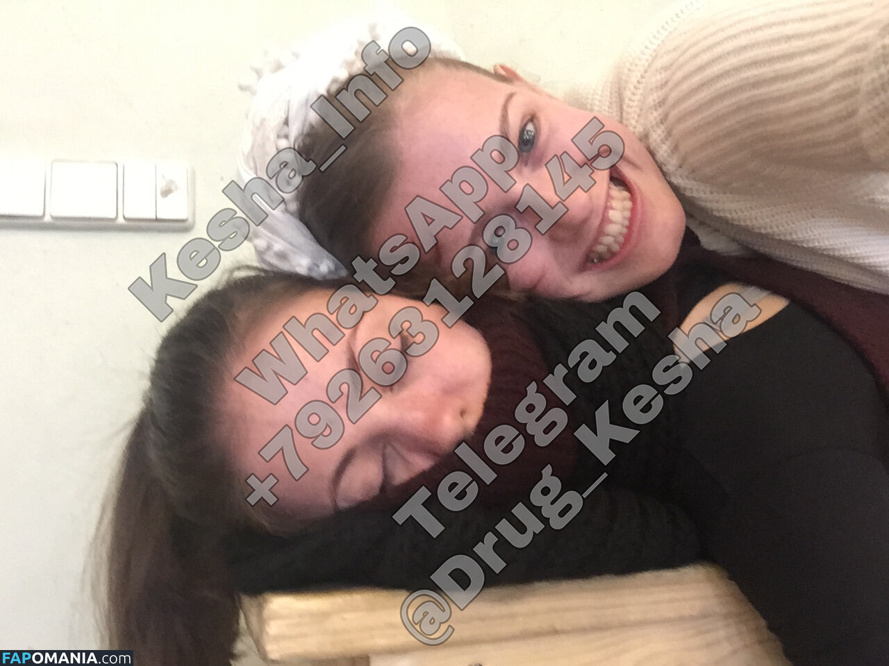 Sofya Ernst Aka Sonya Zaika Naken Läckta Foto #15