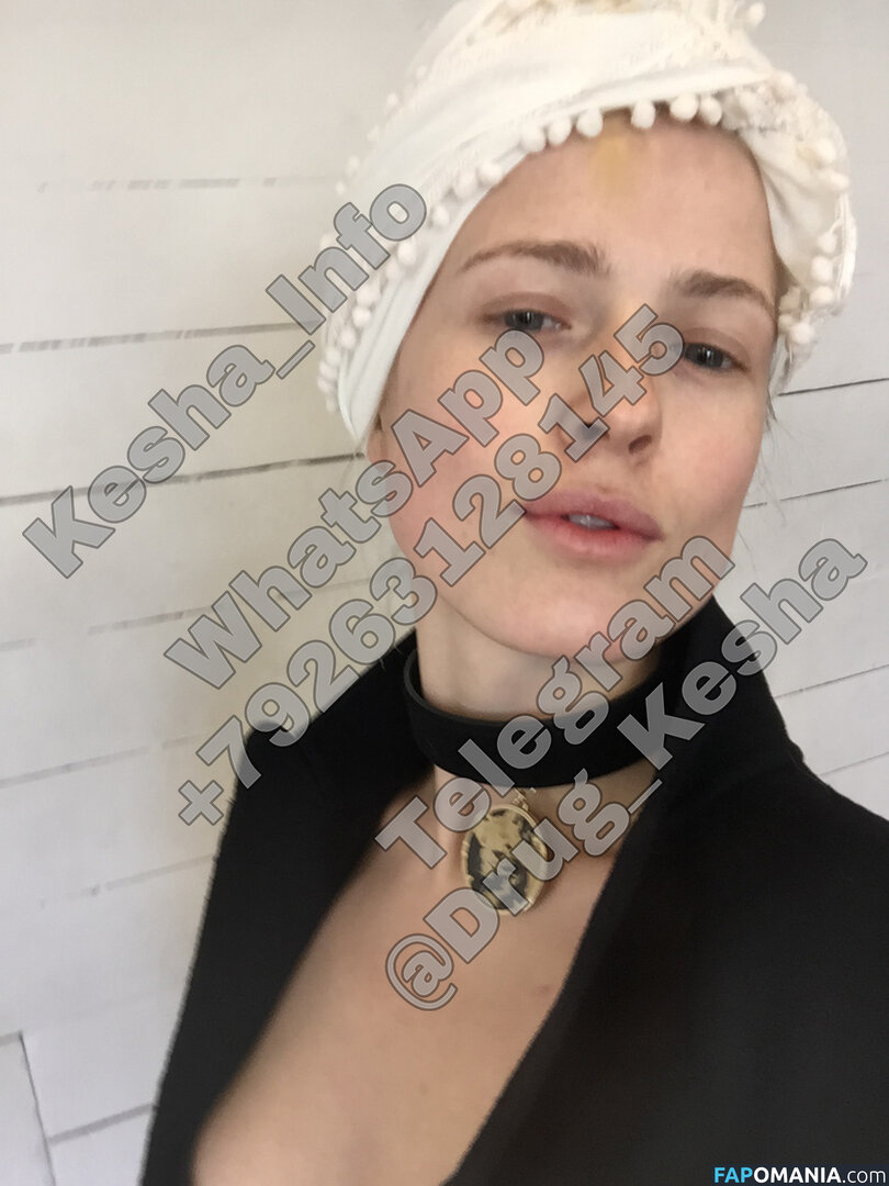 Sofya Ernst Aka Sonya Zaika Naken Läckta Foto #83