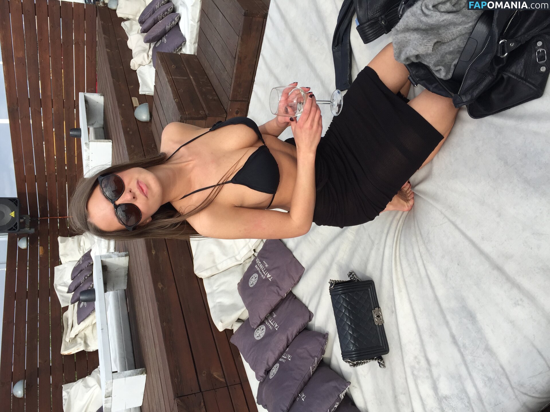 Sophia Roe Naken Läckta Foto #23