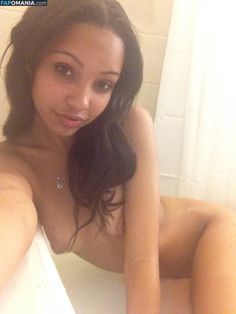 Staci Lyon Naken Läckta Foto #8