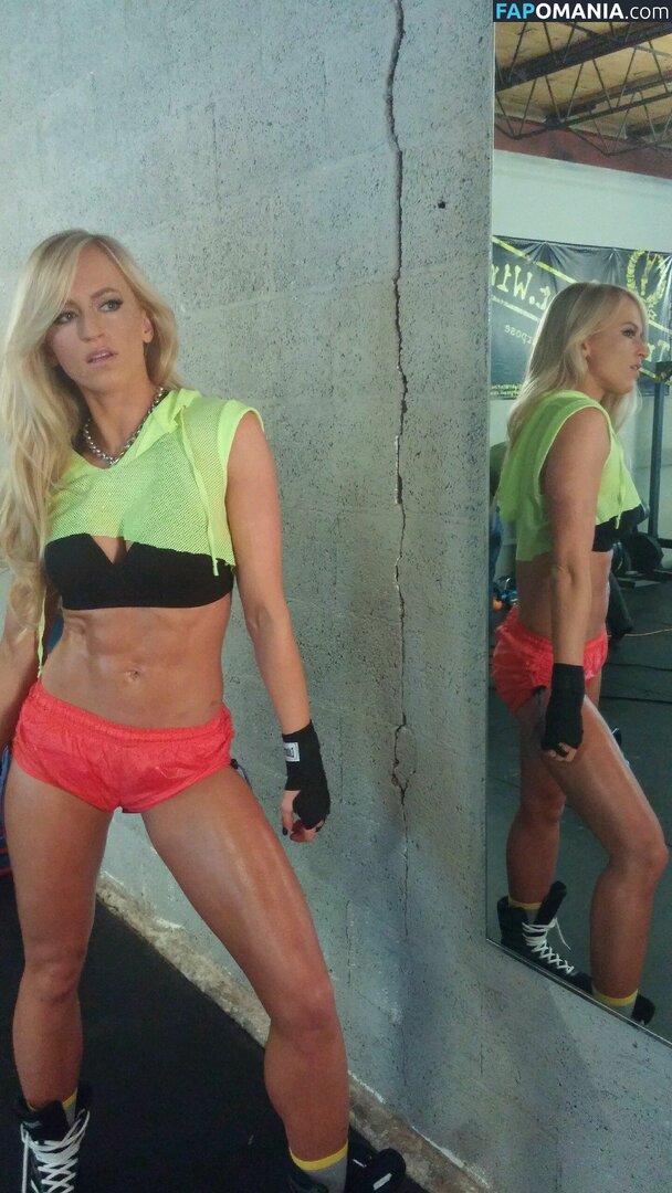 Summer Rae Naken Läckta Foto #7