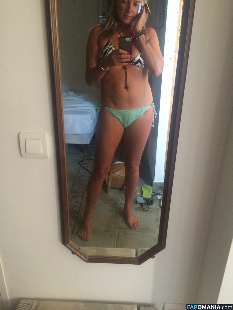 Tamzin Outhwaite Naken Läckta Foto #8