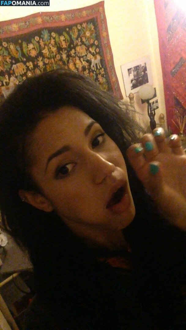 Vick Hope Naken Läckta Foto #45