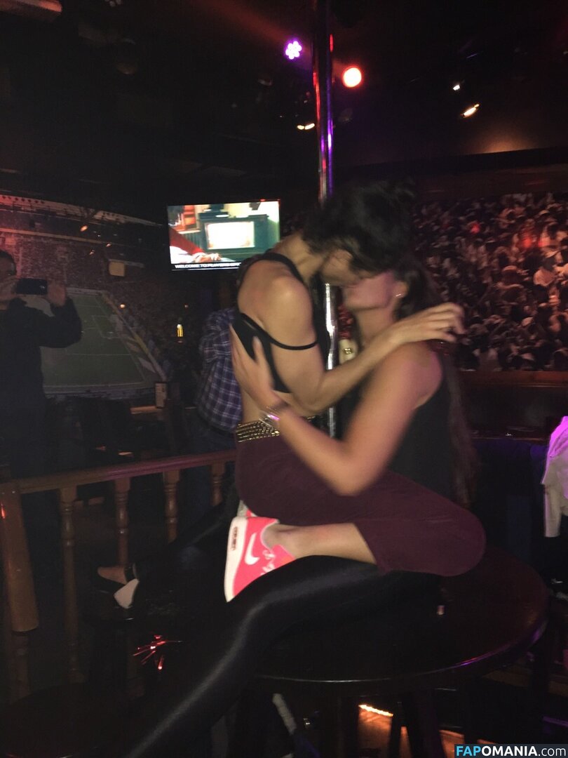 Vick Hope Naken Läckta Foto #247