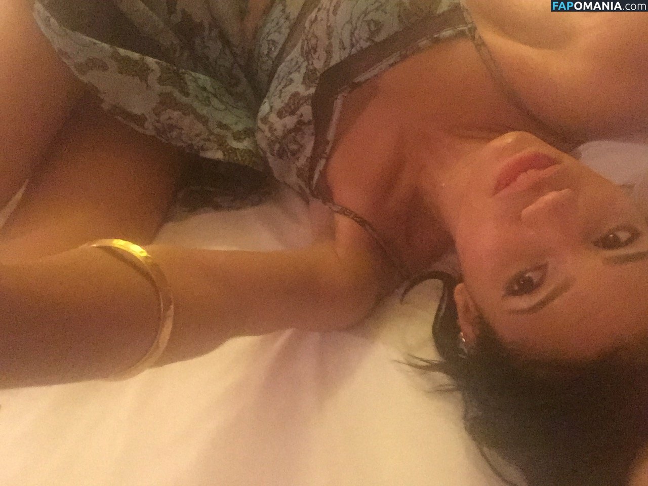 Vick Hope Naken Läckta Foto #284