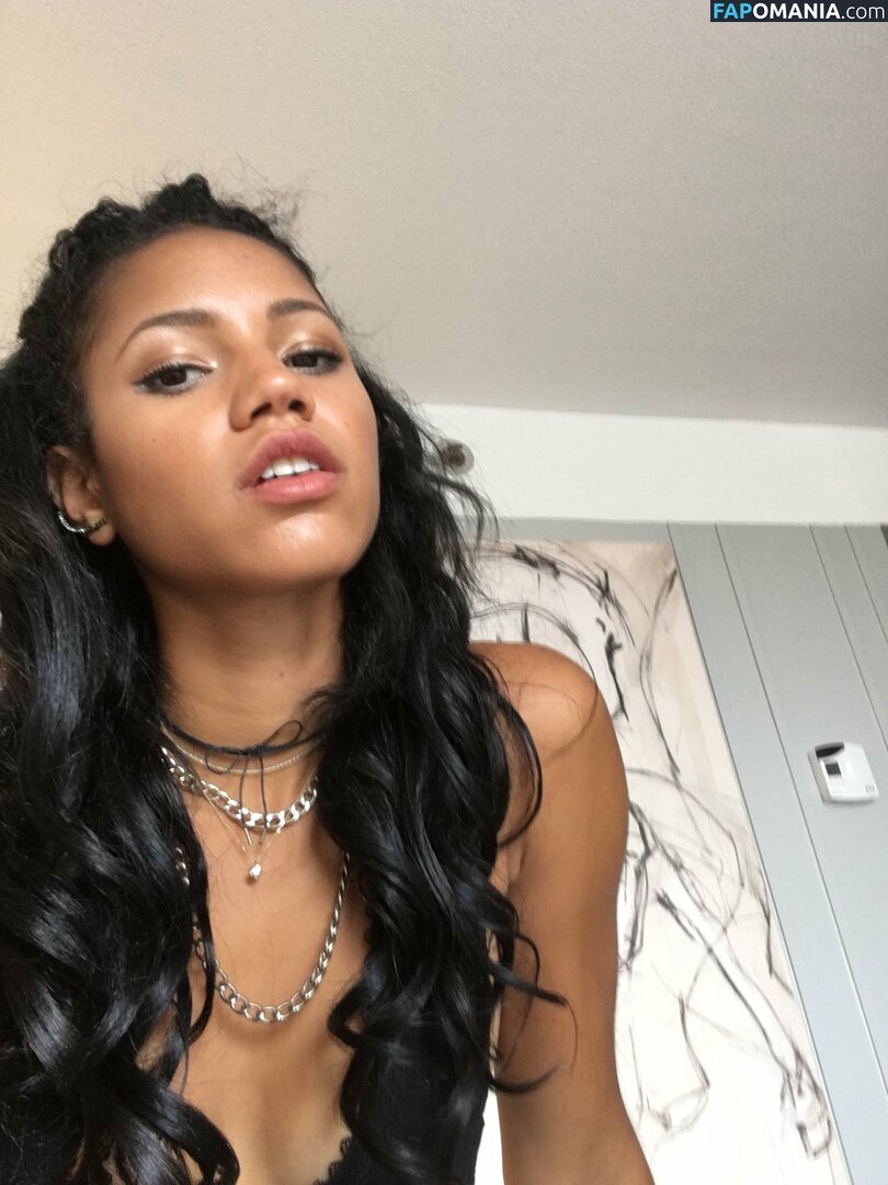 Vick Hope Naken Läckta Foto #309