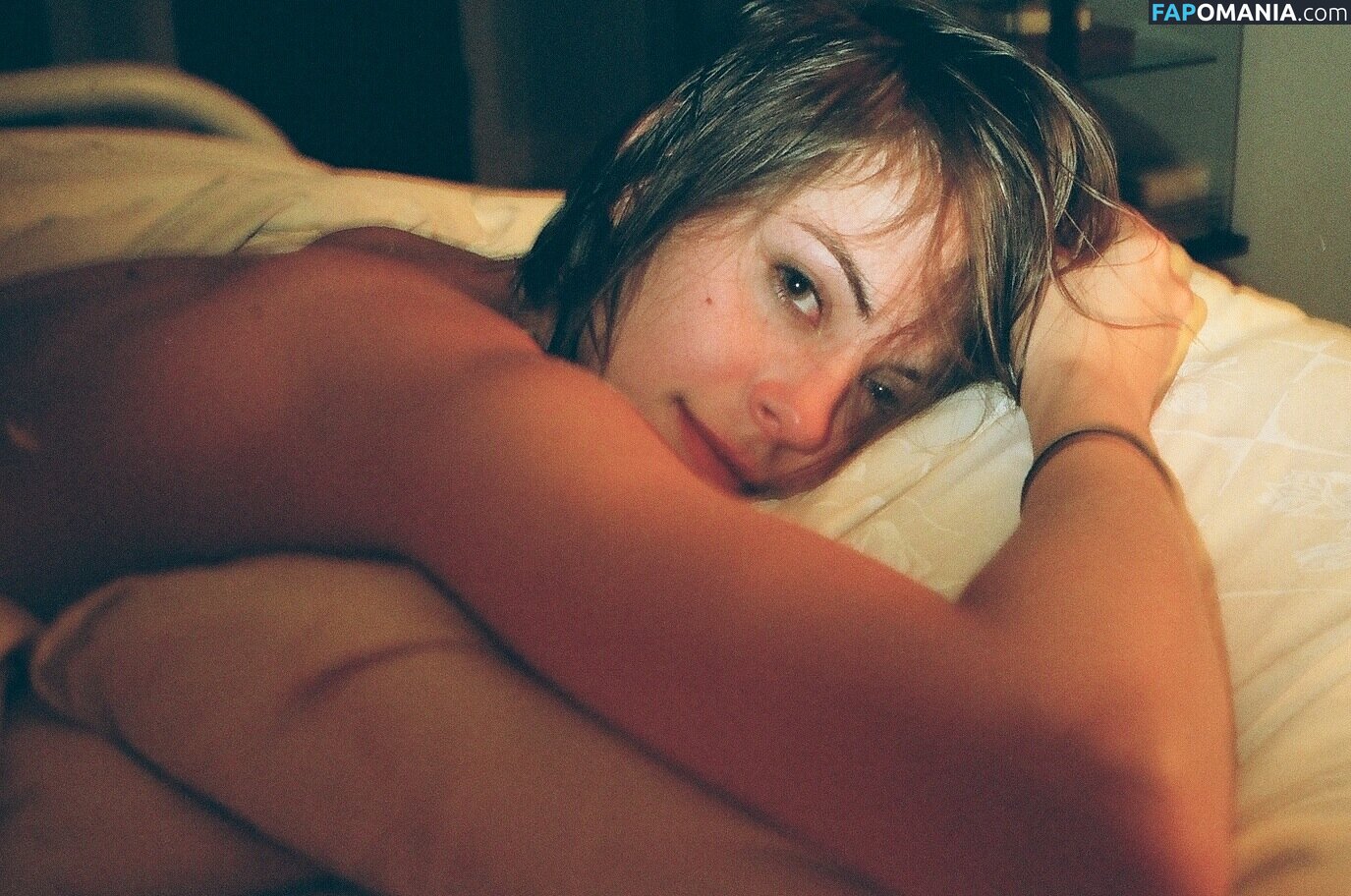 Willa Holland Naken Läckta Foto #13