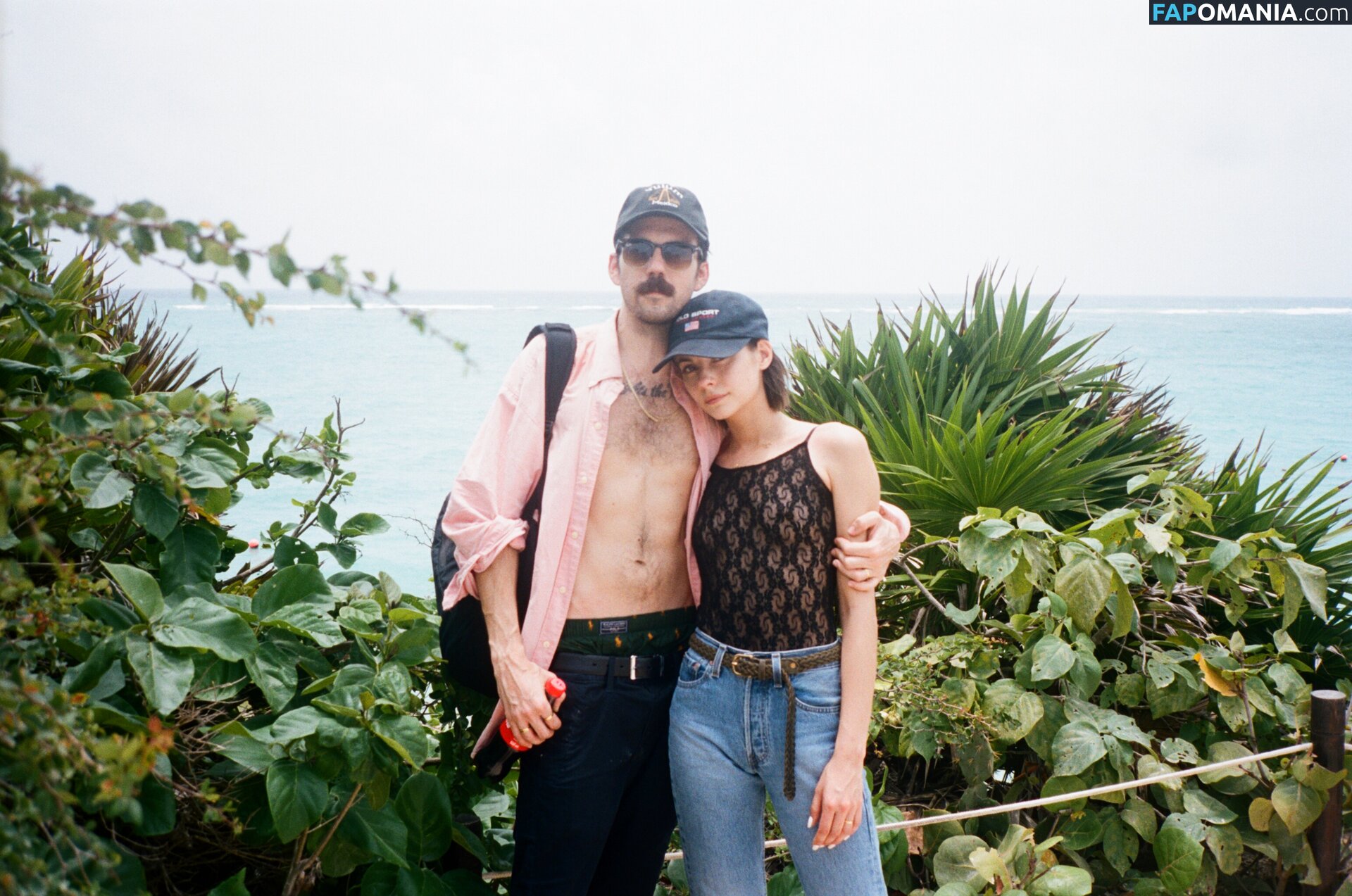 Willa Holland Naken Läckta Foto #37